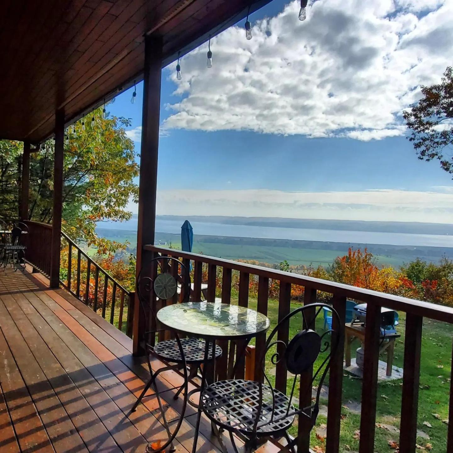 Les Chalets Sur Le Cap Saint Joachim Bagian luar foto